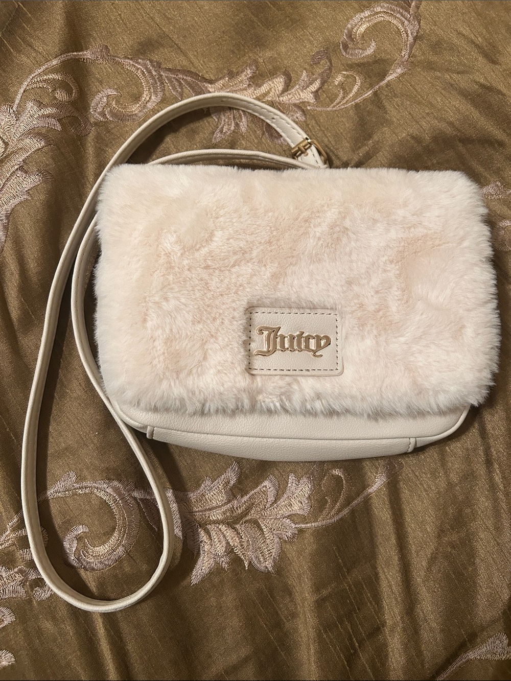Juicy Couture Cream Faux Fur Flap Bag NWOT